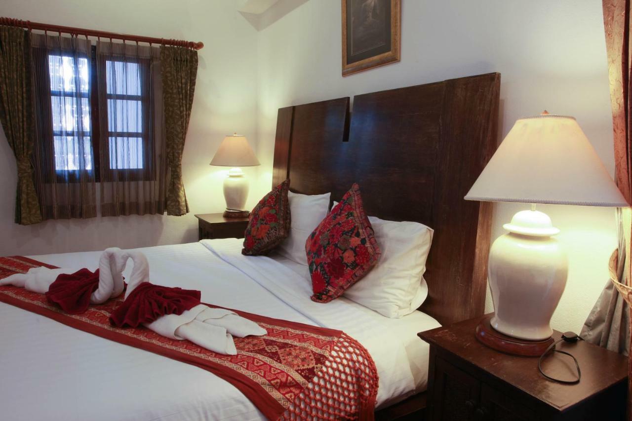 The Travellers Arms Hotel Chiang Mai Bagian luar foto